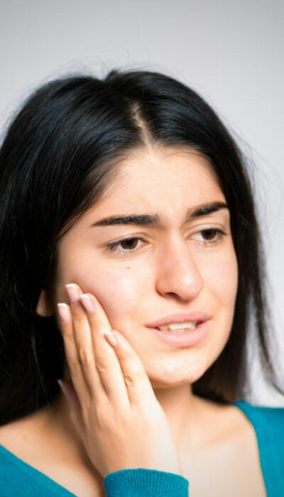 Try These 11 Popular Remedies to Get Relief from Severe Toothache