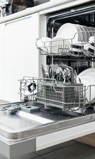 9 Popular Dishwashers to Choose From