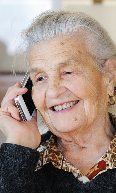 6 Cyber Monday 2023 Phone Plans for Seniors