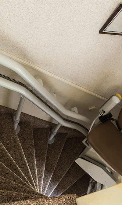 7 Things to Consider When Buying Stair Lifts for Seniors