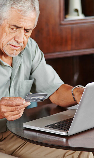 Top 8 Senior-friendly Credit Cards and Their Benefits