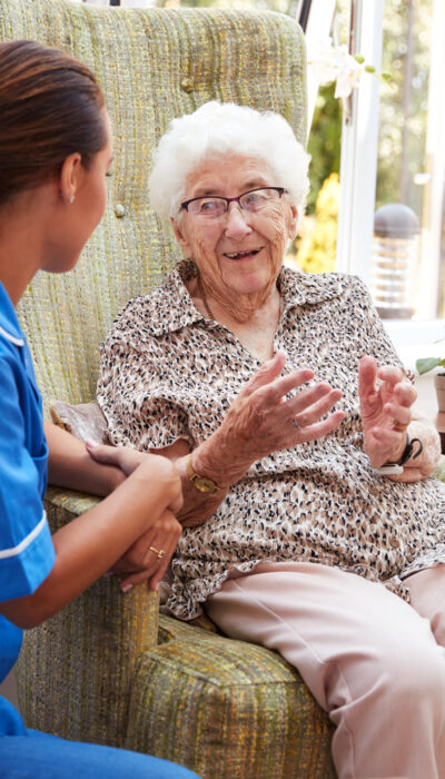 Top Qualities of a Successful Live-In Carer